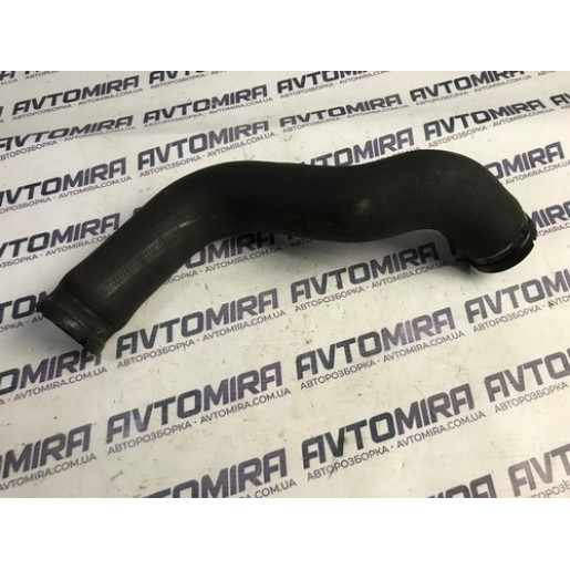 Патрубок интеркулера Fiat Punto 2005-2018 1.3JTD 55703078
